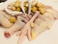 -东椰·海南椰子鸡火锅(朝阳门店)