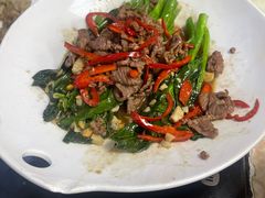 芥兰炒牛肉-华威达牛庄(黄埔大道西店)