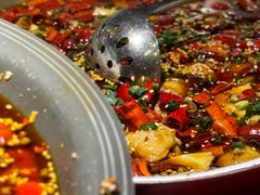 芋头肥肠烧鸡公-麻六记(凤凰汇店)