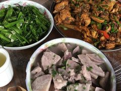 -老根农家饭店