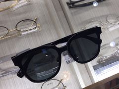 -无界眼镜MaxLess(南翔印象城店)