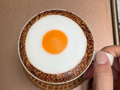 荷包蛋肉桂拿铁-铁手咖啡制造局Metal Hands(永嘉路店)