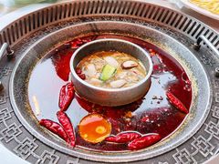 菌香鸳鸯锅-晓宇重庆火锅(赛格国际购物中心店)