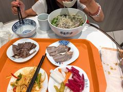 -德元兰州纯汤牛肉面(龙阳路店)
