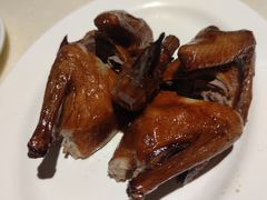 生炸脆皮乳鸽-龙记烧腊茶餐厅(常德路店)