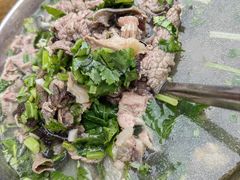 -小杨翘脚牛肉