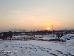 -华彬猛犸滑雪场