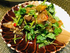 香菜拌牛肉-曹家小菜(胜太路店)