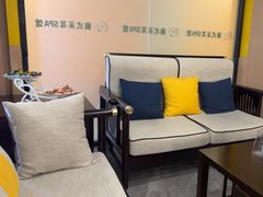 -海小听躺式采耳SPA馆(东盟盛天地店)