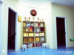 -皇家茱莉亚艺术明星训练基地