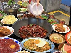 -萍姐火锅·公路夜市(武汉首店)