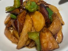 -关东小磨东北菜(漕河泾印象城店)