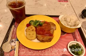 Fresh Tomato Sauce Pork Cutlet