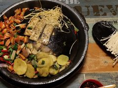 -美食美客土烙锅店·老字号