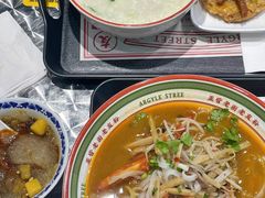 -亚皆老街南宁老友粉·米粉(印象城店)