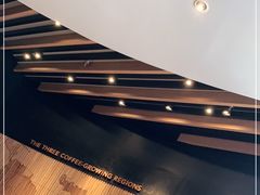 -星巴克臻选(莘庄仲盛店)