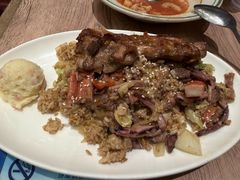 -玛格萝妮比萨屋(四平店)