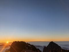 -黄山光明顶山庄
