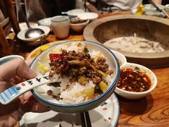 -滇香肴·云南菜蒸汽石锅鱼(云南北路店)