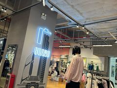 -adidas(正佳广场店)