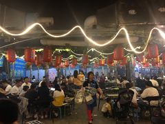 大堂-胡四哥特色火盆烧烤(一分店)