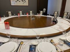 -梅花香里大酒店(郁金香路店)