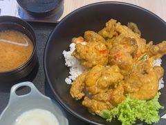 -UDON DON BAR