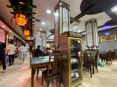 大堂-龙老五汤店(站前西路店)