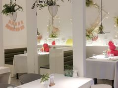 -春树下·树屋花房西餐厅(罍街AS1980店)