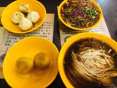 玉兰饼-毛华美食(清扬路店)