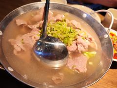 翘脚牛肉中锅-肖四女乐山跷脚牛肉(南汇大学城生活广场店)