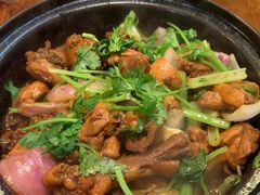 -重庆鸡公煲·青锅花椒鱼(牡丹江路店)