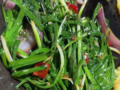 -原三角花园曾记烙锅