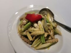-海派美食·家宴海鲜青岛菜·石锅鲽鱼头(东方城店)