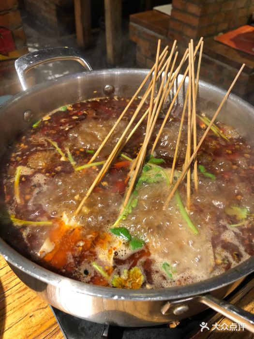 有一串吧(青年路店)香辣涮肚锅图片