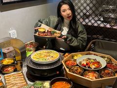 -草家酱蟹炭火烤肉店(珲春南路一店)
