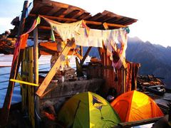 2011年，山顶-九峰山