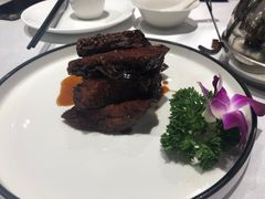 现制熏鱼-老人和饭店(淮海中路店)