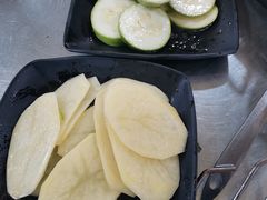 -小辣椒汤锅烧烤(温泉南街店)