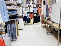 -优衣库(上海金桥国际商业广场店)
