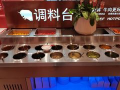 自助调料区-牛物鲜切牛肉火锅(宜家荟聚店)