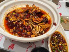 -肥肥虾庄·金牌油焖大虾(汉口城市广场店)