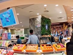 自助取餐区-每日新鲜水果吧(黄浦来福士店)