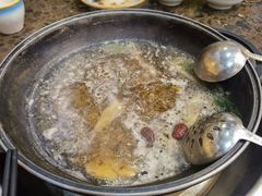 -金鼎雪山牦牛杂火锅(理县总店)