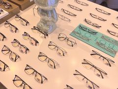 -罗伯特眼镜·蔡司官方授权(前海桂湾店)