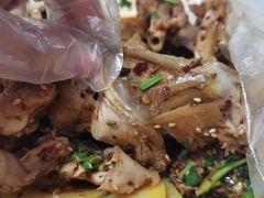 -奉天玖福记熏拌鸡架(泛华店)
