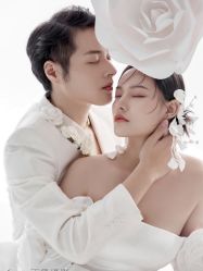 -雨墨婚纱摄影工作室