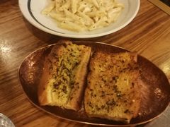 奶油芝士咸肉烩管面-PIZZA BIANCA(民园店)