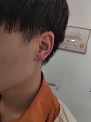 -AI艾耳·专业手工耳洞·穿孔美学馆