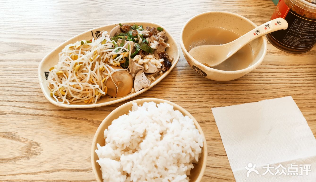 久违了，熟悉的街角老店